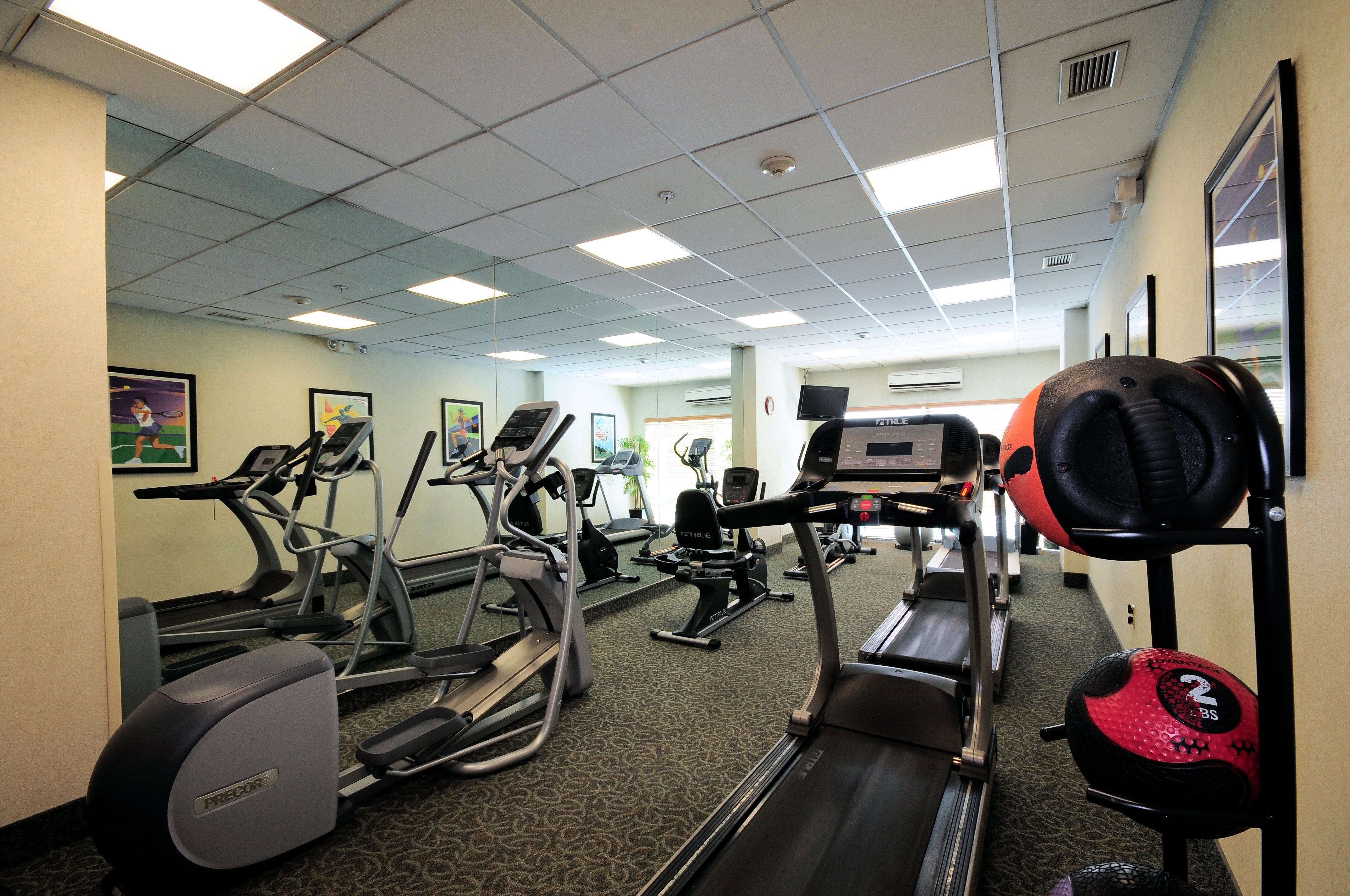 Holiday Inn Express & Suites Toluca Zona Aeropuerto By Ihg Экстерьер фото